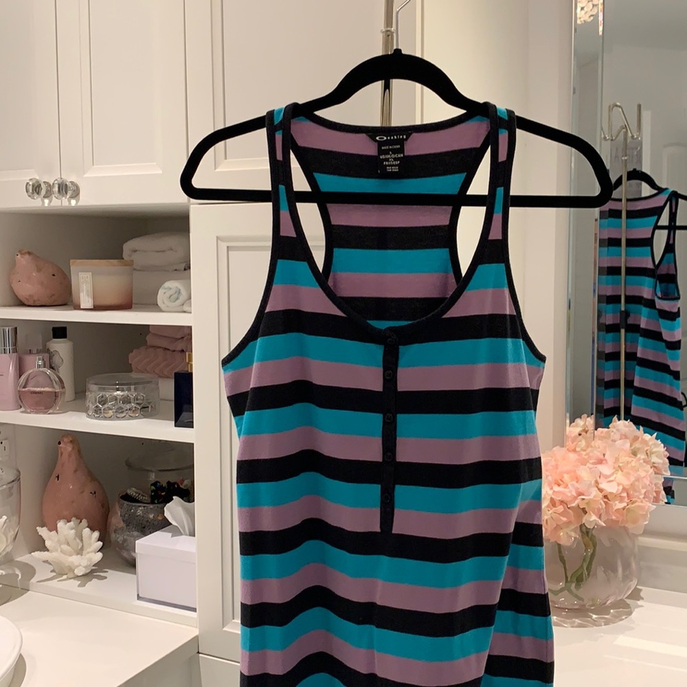 Oakley dress